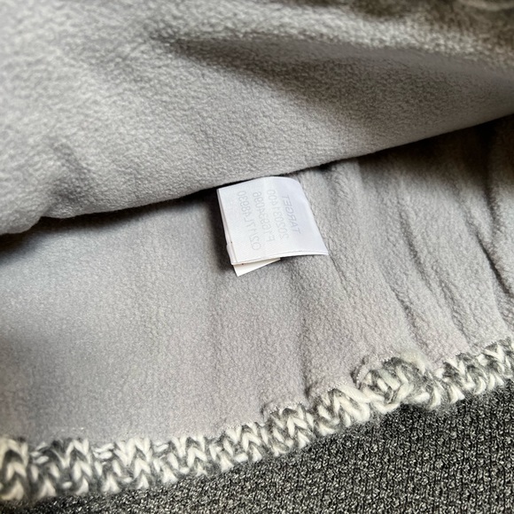 Girls Cat & Jack Mittens Neck Scarf Set 7-8-9 - Picture 4 of 4